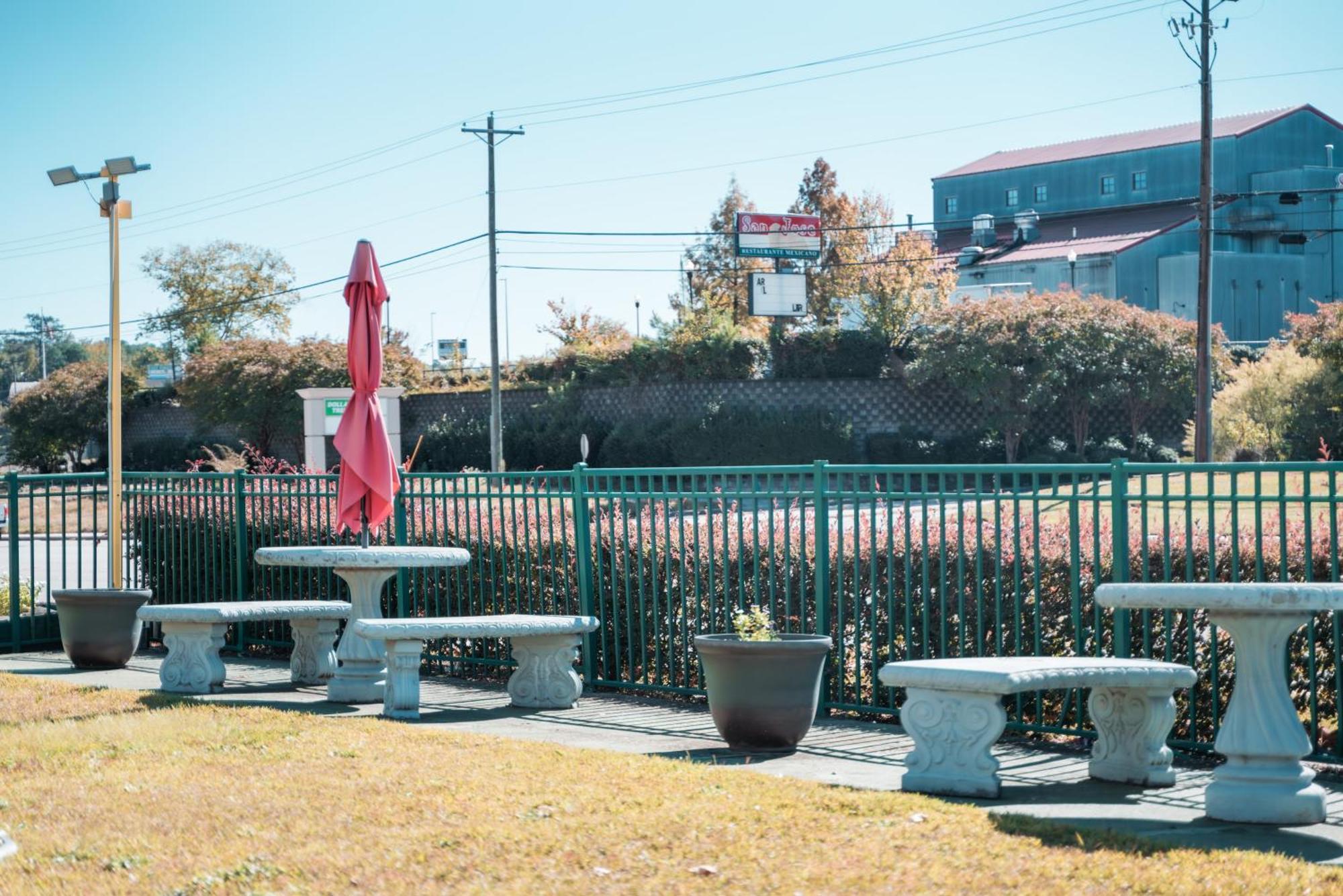 Super 8 By Wyndham Columbia/Ft. Jackson Sc Exterior foto